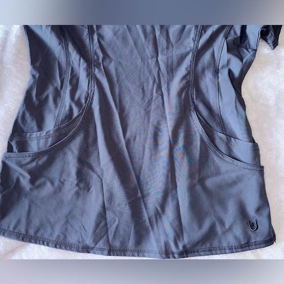 Scrub Top - Picture 4 of 4